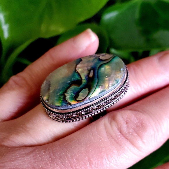 New Oversized Abalone Shell 925 Silver Statement Ring. - Picture 11 of 16